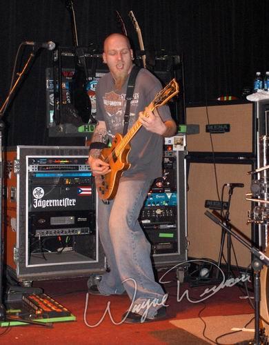 40 Below Summer at Inferno Bar Murfreesboro, TN on March 17, 2004 &mdash; concert photo by Wayne Dennon