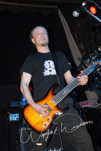 Devin Townsend Band at Bogart's Cincinnati, OH on February 19, 2006 &mdash; concert photo by Wayne Dennon