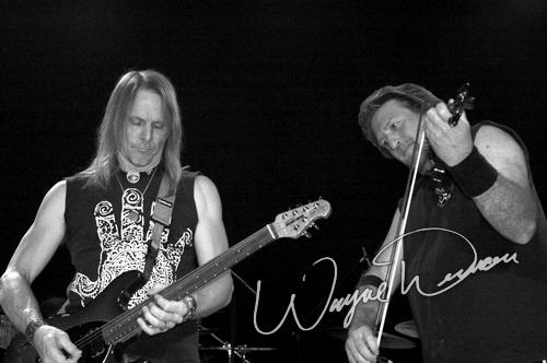 Dixie Dregs at Madison Theater Covington, KY on April 1, 2005 &mdash; concert photo by Wayne Dennon
