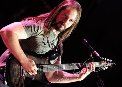 Dream Theater at Lifestyle Communities Pavilion Columbus, OH on May 16, 2008 &mdash; concert photo by Wayne Dennon
