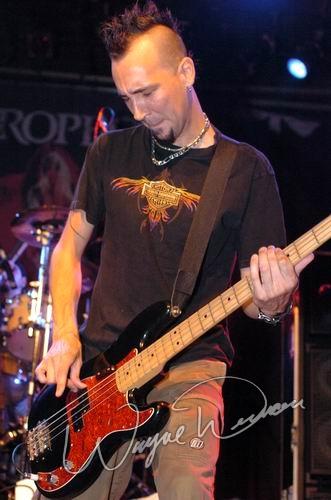 Dropbox at Bogart's Cincinnati, OH on July 22, 2004 &mdash; concert photo by Wayne Dennon