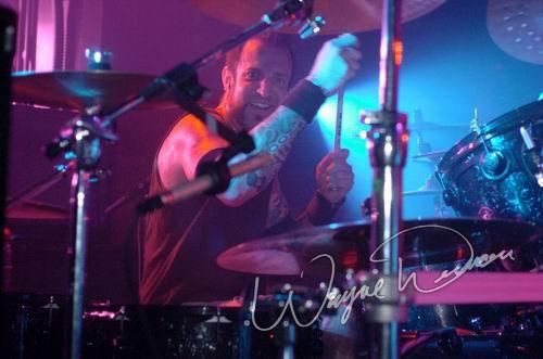 Drowning Pool at Blue Cat's Knoxville, TN on July 14, 2004 &mdash; concert photo by Wayne Dennon