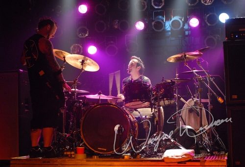 Drowning Pool at Piere's Fort Wayne, IN on May 29, 2007 &mdash; concert photo by Wayne Dennon