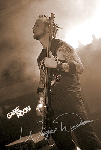 Drowning Pool at Piere's Fort Wayne, IN on May 29, 2007 &mdash; concert photo by Wayne Dennon