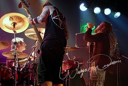 Drowning Pool at Piere's Fort Wayne, IN on May 29, 2007 &mdash; concert photo by Wayne Dennon
