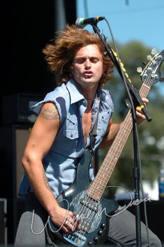 Earshot at X-Fest Dayton, OH on September 19, 2004 &mdash; concert photo by Wayne Dennon