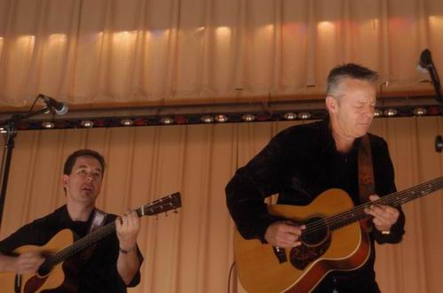 Tommy Emmanuel at Unknown Venue Somewhere, US on June 24, 2003 &mdash; concert photo by Wayne Dennon