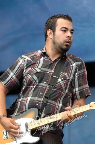 Finch at Rolling Rock Town Fair Latrobe, PA on July 31, 2004 &mdash; concert photo by Wayne Dennon