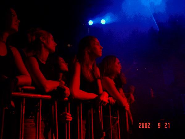 Flaw at Metropol Pittsburgh, PA on September 21, 2002 &mdash; concert photo by Wayne Dennon
