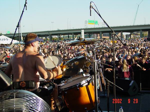 Flaw at Waterfront Park Louisville, KY on September 29, 2002 &mdash; concert photo by Wayne Dennon