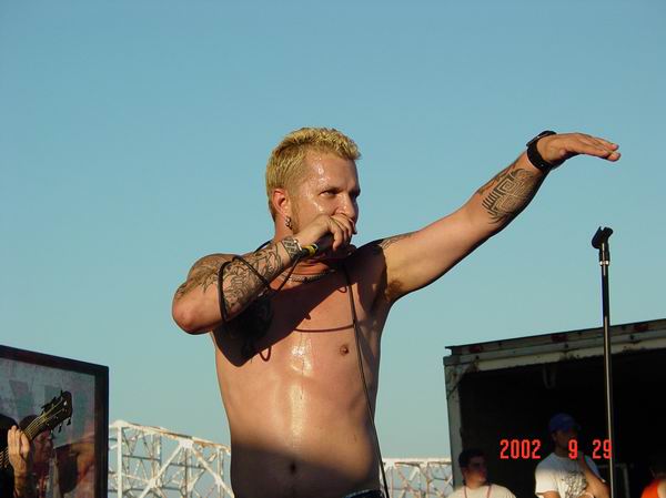 Flaw at Waterfront Park Louisville, KY on September 29, 2002 &mdash; concert photo by Wayne Dennon