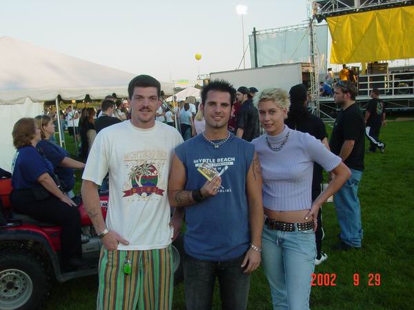 Flaw at Waterfront Park Louisville, KY on September 29, 2002 &mdash; concert photo by Wayne Dennon