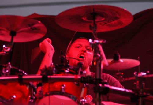 Flaw at Tower City Ampitheater Cleveland, OH on September 15, 2003 &mdash; concert photo by Wayne Dennon