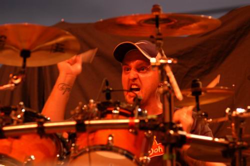 Flaw at Tower City Ampitheater Cleveland, OH on September 15, 2003 &mdash; concert photo by Wayne Dennon