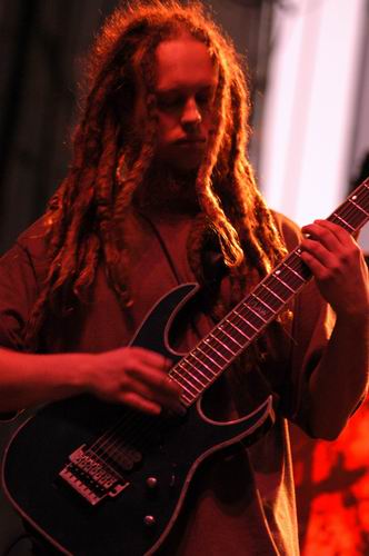Flaw at Tower City Ampitheater Cleveland, OH on September 15, 2003 &mdash; concert photo by Wayne Dennon