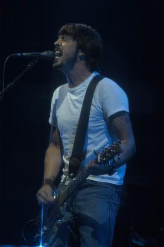 Foo Fighters at UIC Pavilion Chicago, IL on May 25, 2003 &mdash; concert photo by Wayne Dennon