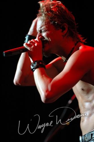 Fuel at X-Fest Indianapolis, IN on September 10, 2005 &mdash; concert photo by Wayne Dennon