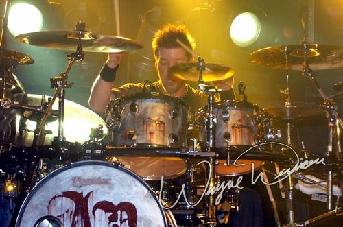 Alter Bridge at Piere's Fort Wayne, IN on January 27, 2005 &mdash; concert photo by Wayne Dennon