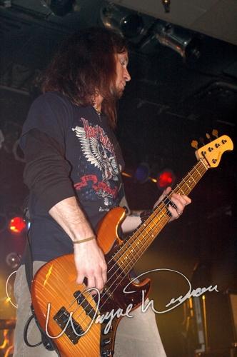 Alter Bridge at Piere's Fort Wayne, IN on January 27, 2005 &mdash; concert photo by Wayne Dennon