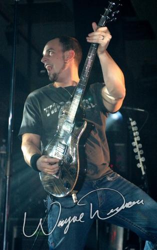 Alter Bridge at Piere's Fort Wayne, IN on January 27, 2005 &mdash; concert photo by Wayne Dennon