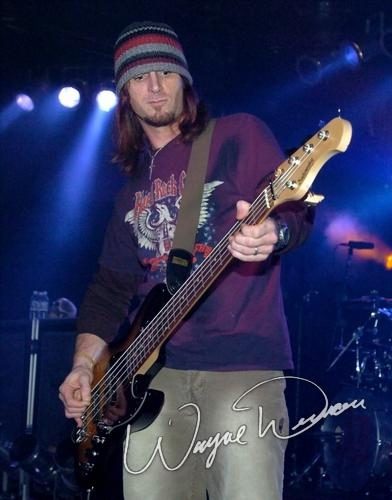 Alter Bridge at Piere's Fort Wayne, IN on January 27, 2005 &mdash; concert photo by Wayne Dennon