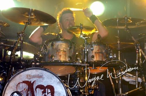 Alter Bridge at Piere's Fort Wayne, IN on January 27, 2005 &mdash; concert photo by Wayne Dennon