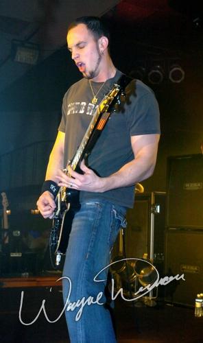 Alter Bridge at Piere's Fort Wayne, IN on January 27, 2005 &mdash; concert photo by Wayne Dennon