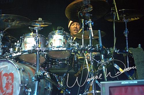 Alter Bridge at Louisville Gardens Louisville, KY on October 22, 2005 &mdash; concert photo by Wayne Dennon