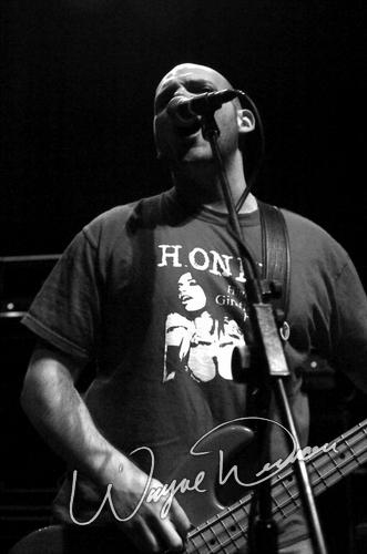 Fu Manchu at State Theatre Detroit, MI on November 26, 2004 &mdash; concert photo by Wayne Dennon