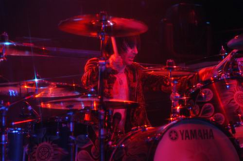 Godsmack at Hara Arena Dayton, OH on May 30, 2003 &mdash; concert photo by Wayne Dennon