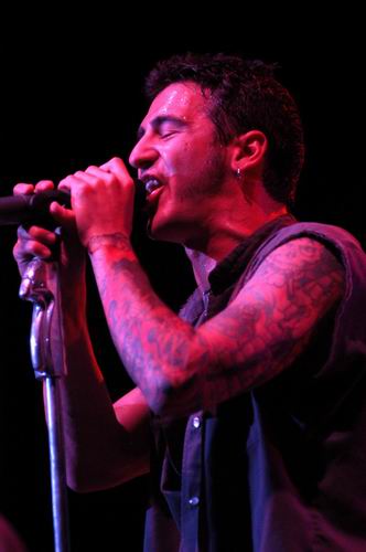 Godsmack concert photo by Wayne Dennon