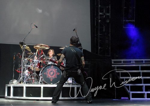 Godsmack at Verizon Wireless Music Center Noblesville, IN on September 16, 2006 &mdash; concert photo by Wayne Dennon