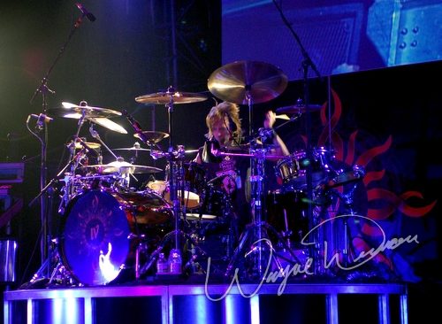 Godsmack at Verizon Wireless Music Center Noblesville, IN on September 16, 2006 &mdash; concert photo by Wayne Dennon