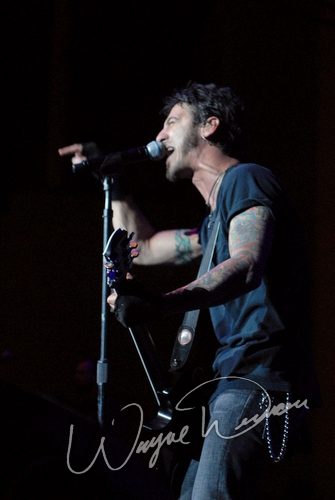Godsmack at Verizon Wireless Music Center Noblesville, IN on September 16, 2006 &mdash; concert photo by Wayne Dennon