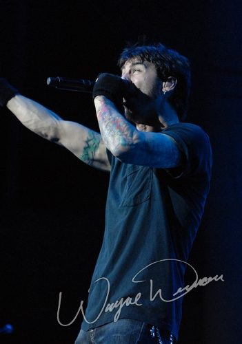 Godsmack at Verizon Wireless Music Center Noblesville, IN on September 16, 2006 &mdash; concert photo by Wayne Dennon