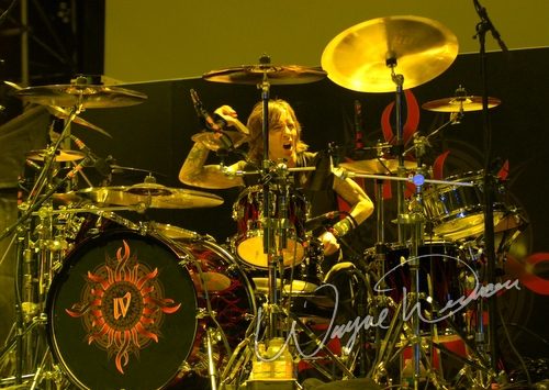 Godsmack at Verizon Wireless Music Center Noblesville, IN on September 16, 2006 &mdash; concert photo by Wayne Dennon