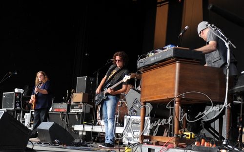 Government Mule at Fraze Pavilion Kettering, OH on July 11, 2009 &mdash; concert photo by Wayne Dennon