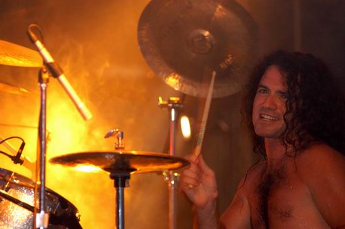 Great White at CC's Showcase Middletown, OH on September 6, 2003 &mdash; concert photo by Wayne Dennon