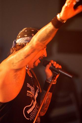 Great White at CC's Showcase Middletown, OH on September 6, 2003 &mdash; concert photo by Wayne Dennon