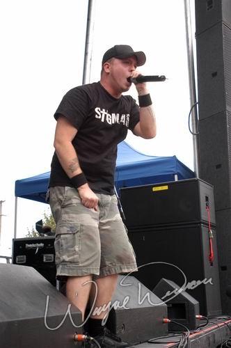 Hatebreed at Ozzfest Columbus, OH on July 20, 2004 &mdash; concert photo by Wayne Dennon
