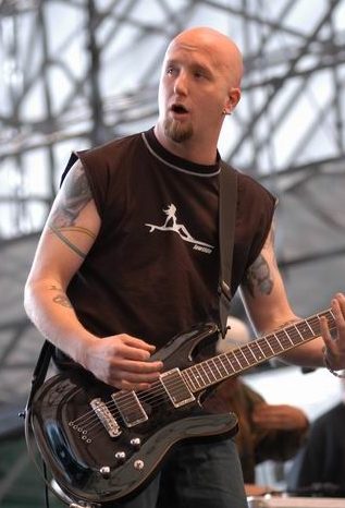 Hed PE at Tower City Ampitheater Cleveland, OH on June 1, 2003 &mdash; concert photo by Wayne Dennon