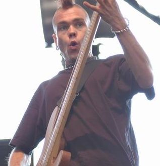 Hed PE at Tower City Ampitheater Cleveland, OH on June 1, 2003 &mdash; concert photo by Wayne Dennon