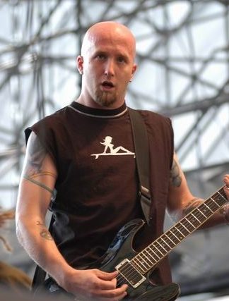 Hed PE at Tower City Ampitheater Cleveland, OH on June 1, 2003 &mdash; concert photo by Wayne Dennon