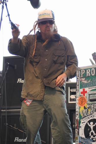 Hed PE at Tower City Ampitheater Cleveland, OH on June 1, 2003 &mdash; concert photo by Wayne Dennon