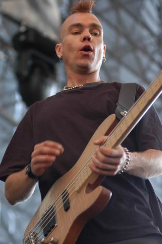 Hed PE at Tower City Ampitheater Cleveland, OH on June 1, 2003 &mdash; concert photo by Wayne Dennon