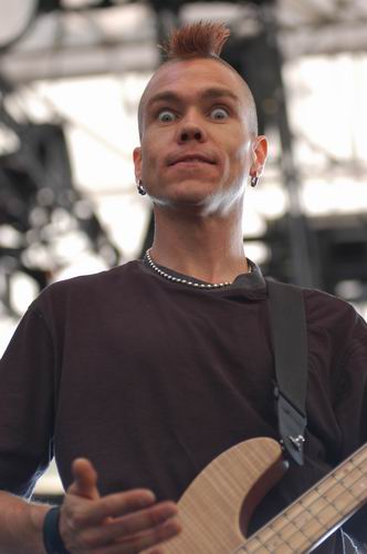 Hed PE at Tower City Ampitheater Cleveland, OH on June 1, 2003 &mdash; concert photo by Wayne Dennon