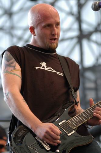 Hed PE at Tower City Ampitheater Cleveland, OH on June 1, 2003 &mdash; concert photo by Wayne Dennon