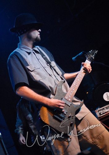 Hed PE at Bogart's Cincinnati, OH on November 17, 2006 &mdash; concert photo by Wayne Dennon