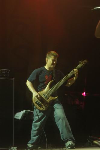 Hoobastank at Freedom Hall Louisville, KY on June 6, 2003 &mdash; concert photo by Wayne Dennon