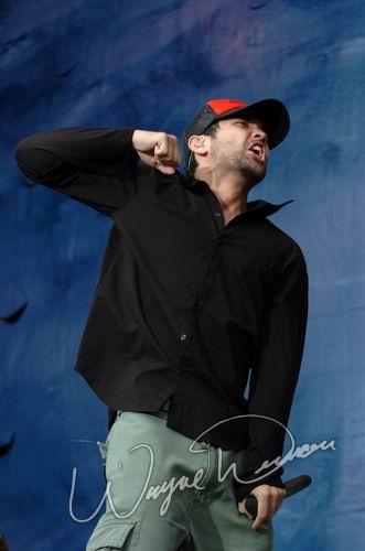 Hoobastank at Rolling Rock Town Fair Latrobe, PA on July 31, 2004 &mdash; concert photo by Wayne Dennon